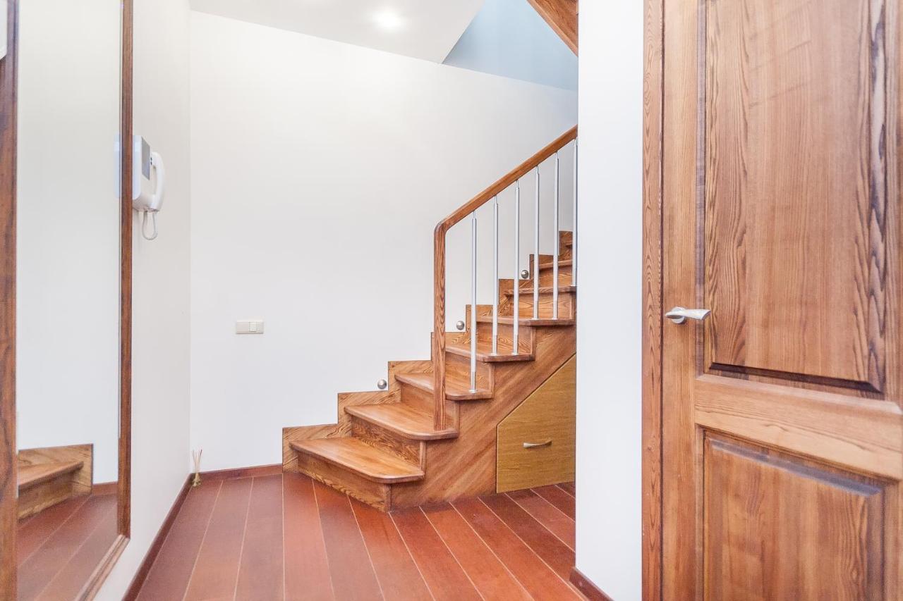 Central Apartment In Gedimino Av By Urban Rent Vilnius Ngoại thất bức ảnh